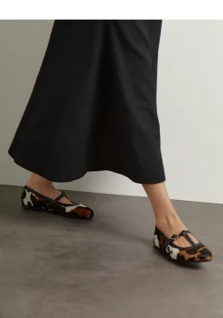 Aerati ballet flat cow