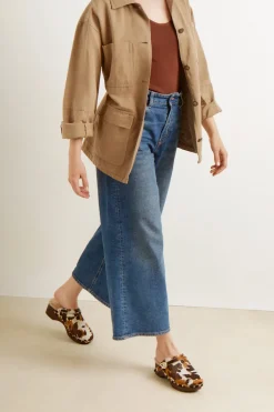 Classic closed clog lynx