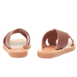 Little thais soft chestnut