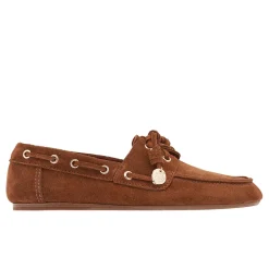 Pliaria boat shoe rust