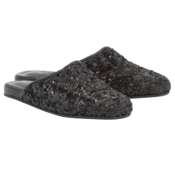 The slipper black