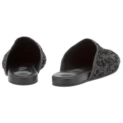 The slipper black