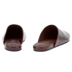 The slipper chocolate